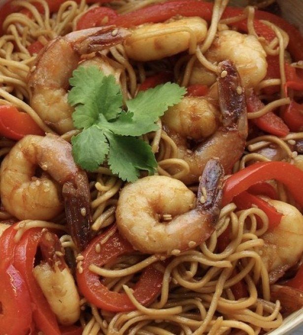 Nouilles sautées aux crevettes